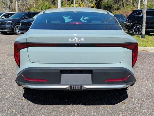 2026 Kia K4 