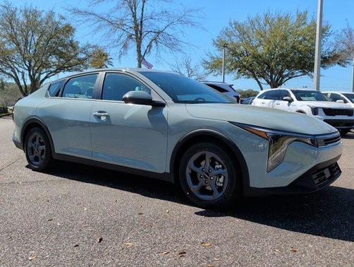 2026 Kia K4 