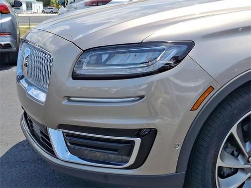 2020 Lincoln Nautilus Reserve