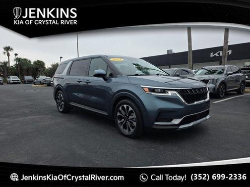 2024 Kia Carnival EX