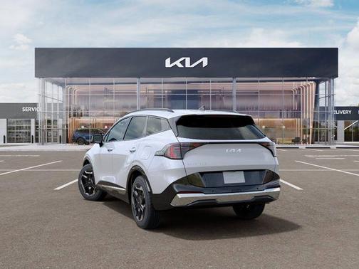 Glacial White Pearl 2026 Kia Sportage SX