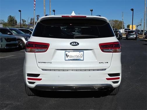 2016 Kia Sorento SX