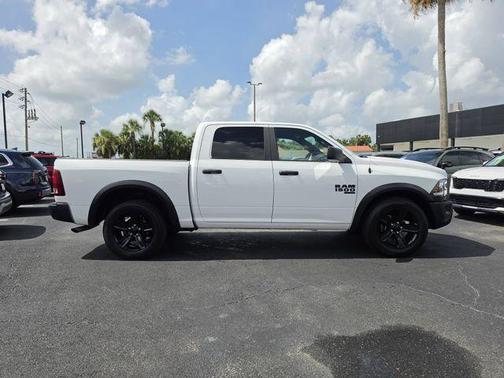 Bright White Clearcoat 2024 RAM 1500 Classic SLT