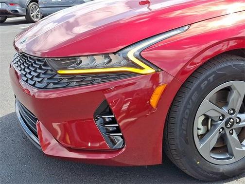 2021 Kia K5 LXS