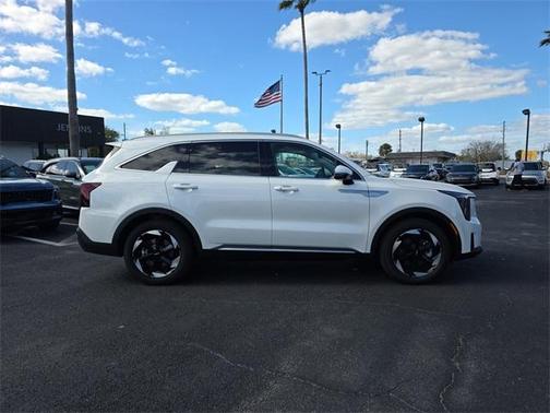 2025 Kia Sorento Hybrid EX