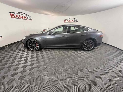 2015 Tesla Model S P85D