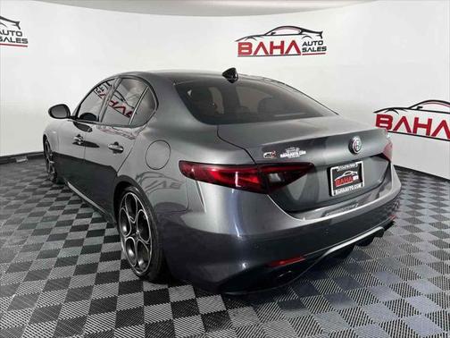 2022 Alfa Romeo Giulia Veloce