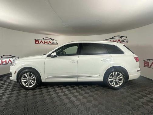 2019 Audi Q7 45 Premium Plus