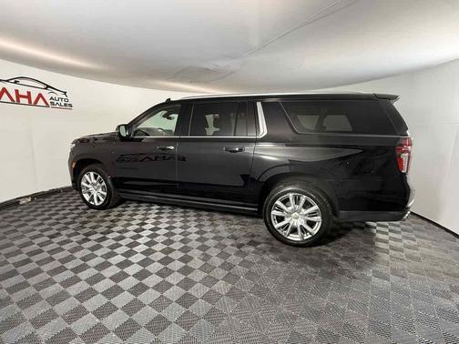 2021 Chevrolet Suburban 4WD High Country