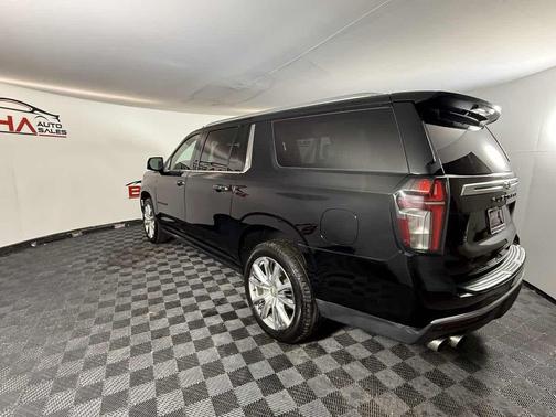2021 Chevrolet Suburban 4WD High Country