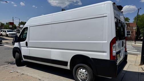 Bright White Clearcoat 2023 RAM ProMaster 2500 High Roof