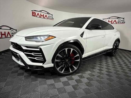 2021 Lamborghini Urus Base