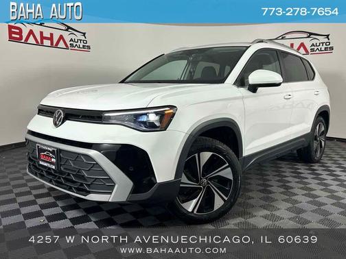 Pure White 2025 Volkswagen Taos 1.5T SE