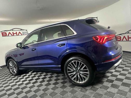 2022 Audi Q3 40 Premium Plus
