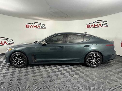 2022 Kia Stinger GT-Line