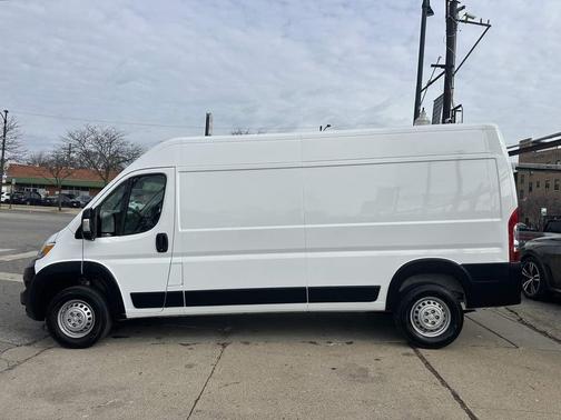 Bright White Clearcoat 2025 RAM ProMaster 2500 Tradesman