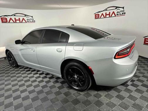 2020 Dodge Charger SXT