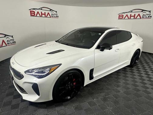 2022 Kia Stinger GT2