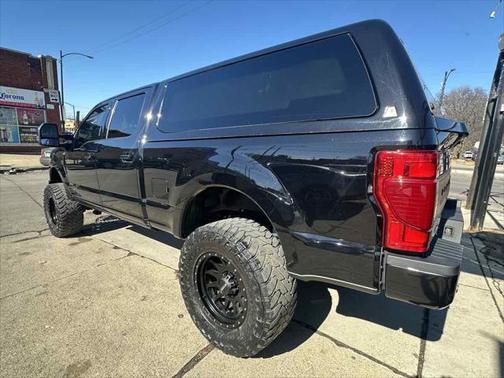 2022 Ford F-350 Platinum