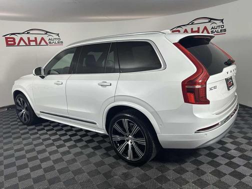 2022 Volvo XC90 T6 Inscription