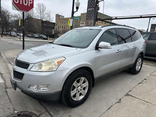2011 Chevrolet Traverse 2LT