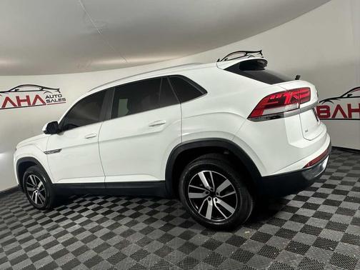 2021 Volkswagen Atlas Cross Sport 2.0T SE w/Technology
