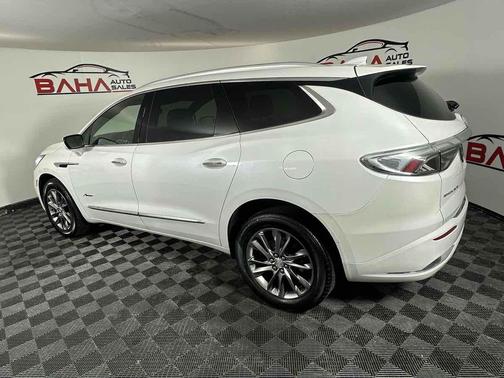 2022 Buick Enclave FWD Avenir