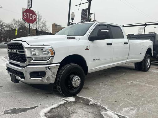 2023 RAM 3500 Big Horn Crew Cab 4x4 8' Box