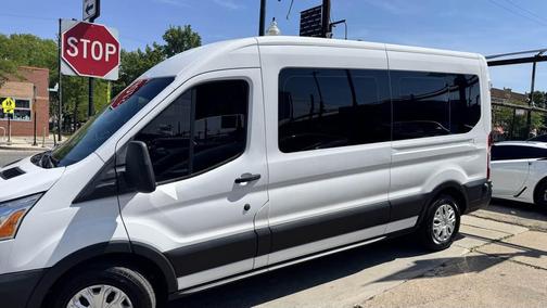 Oxford White 2019 Ford Transit-350 XLT
