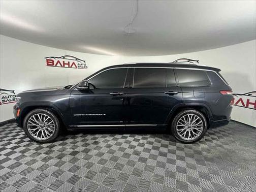 2023 Jeep Grand Cherokee L Summit Reserve