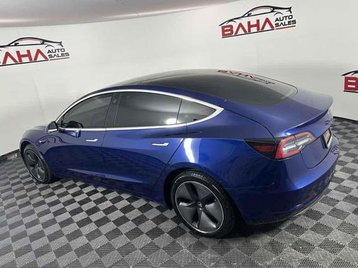 2019 Tesla Model 3 Standard Range Plus