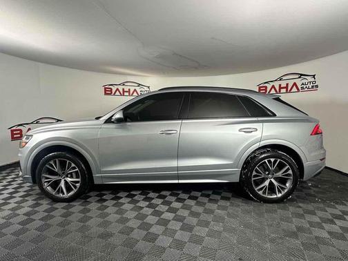 2020 Audi Q8 55 Premium