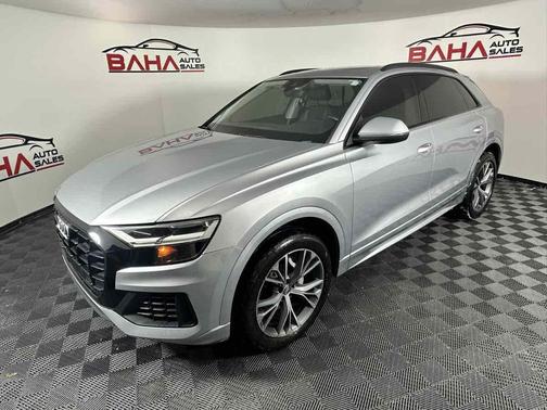 2020 Audi Q8 55 Premium