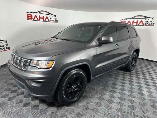 2017 Jeep Grand Cherokee Laredo