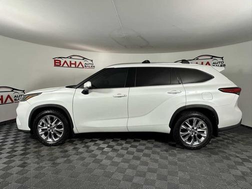 2022 Toyota Highlander Limited