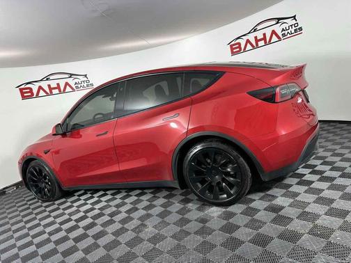 2023 Tesla Model Y Long Range Dual Motor All-Wheel Drive