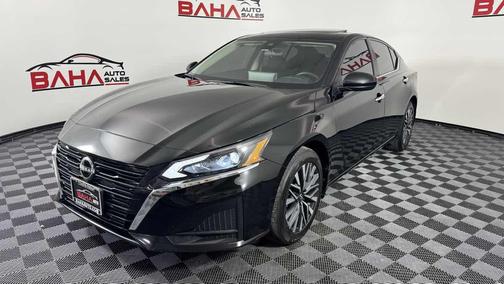 Super Black 2023 Nissan Altima 2.5 SV
