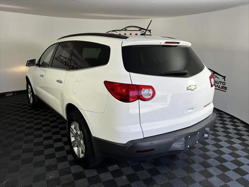 2011 Chevrolet Traverse LT
