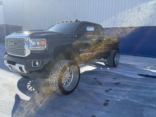 2019 GMC Sierra 3500 Denali