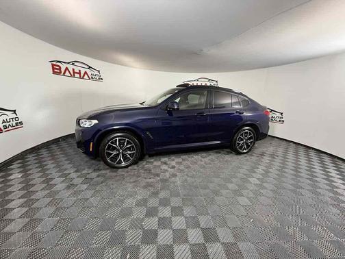 2024 BMW X4 xDrive30i