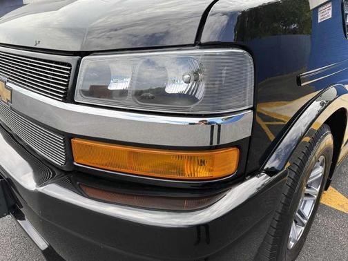 2022 Chevrolet Express 2500 RWD 2500 Extended Wheelbase WT