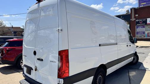 Arctic White 2021 Mercedes-Benz Sprinter 2500 High Roof
