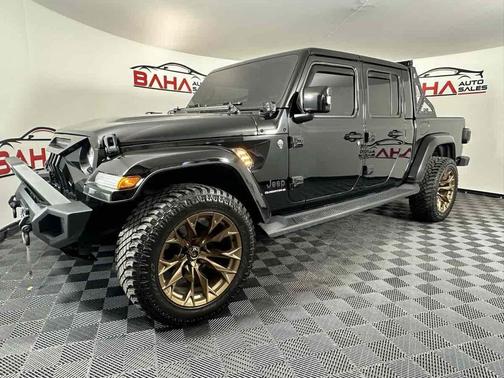 Black Clearcoat 2023 Jeep Gladiator High Altitude 4x4
