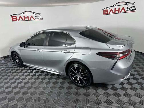 Celestial Silver Metallic 2021 Toyota Camry SE