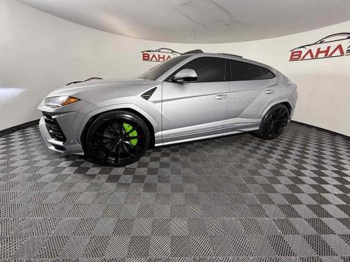 2019 Lamborghini Urus