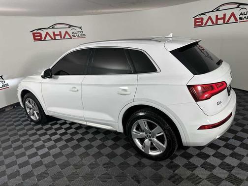 2018 Audi Q5 2.0T Premium Plus