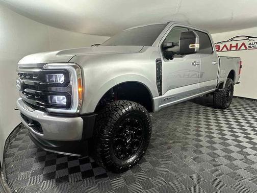 2023 Ford F-350 Lariat