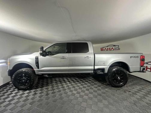 2023 Ford F-350 Lariat