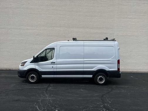 2021 Ford Transit-250 Base