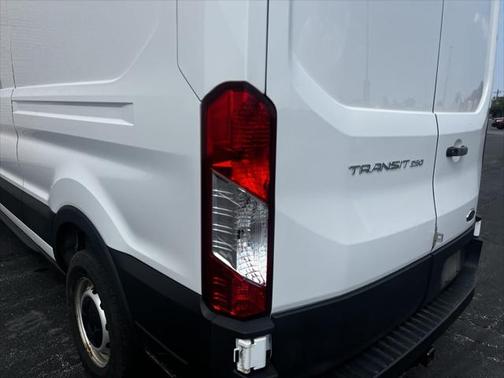 2021 Ford Transit-250 Base